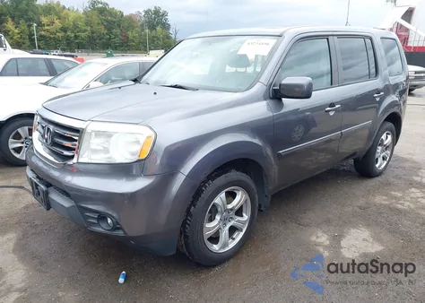 2015 Honda Pilot Ex-L z USA, uszkodzony, nr VIN 5FNYF4H51FB034144
